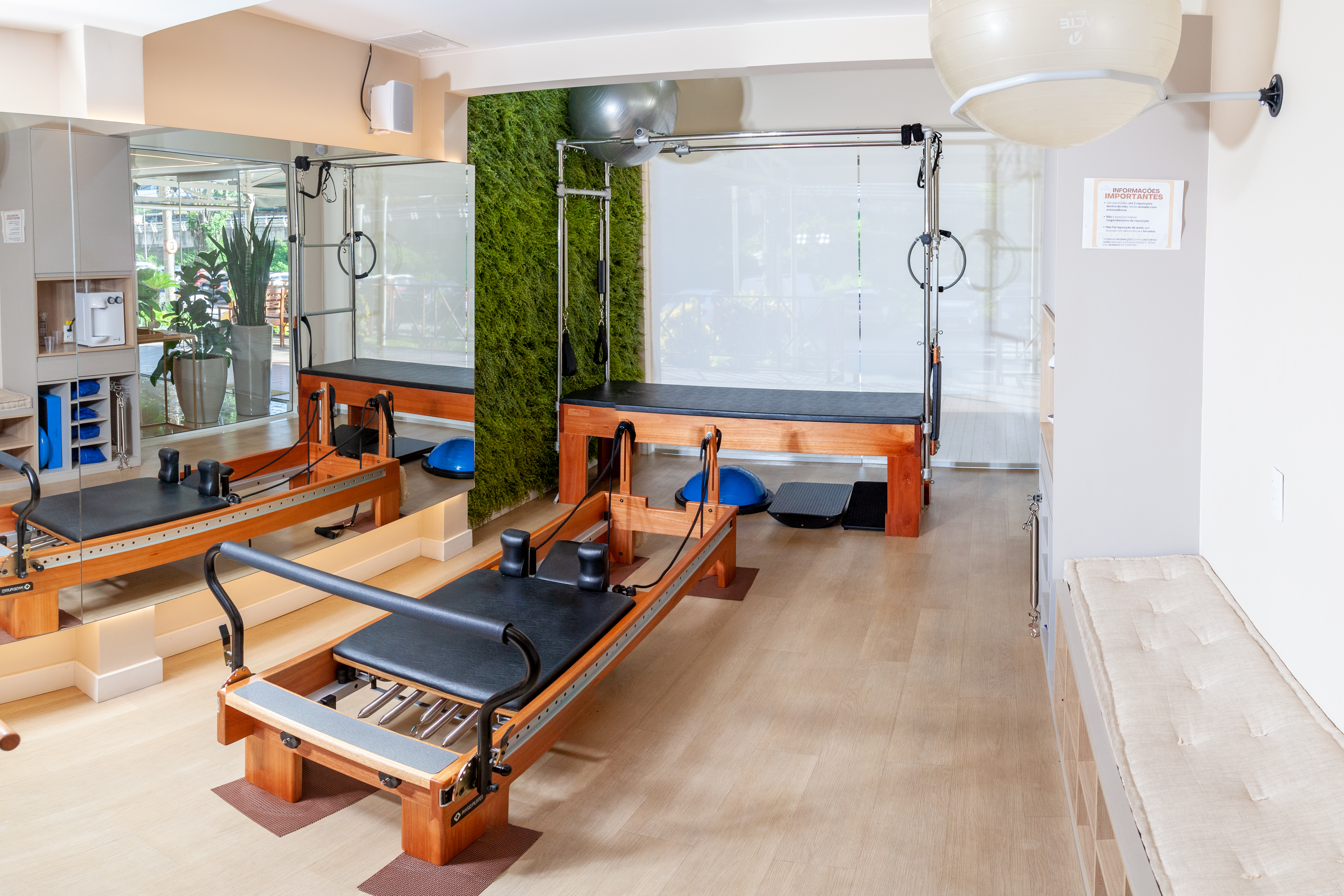 Aluna em aula de Pilates na Lavitá